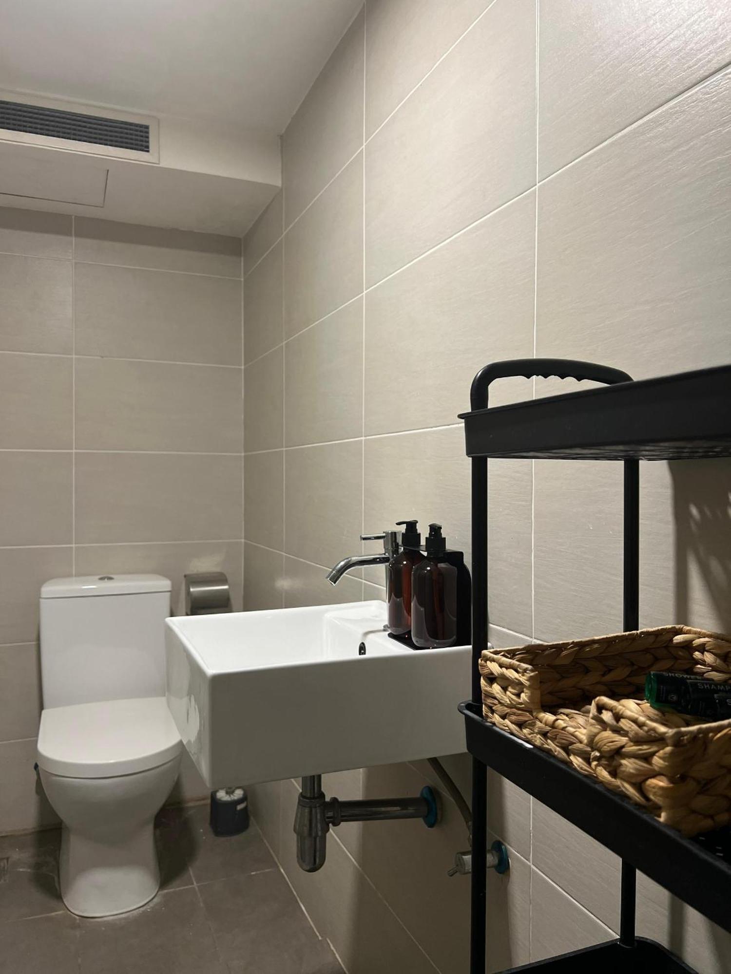 Mix Hostel Kl By Chillout Hostel Petaling Jaya Dış mekan fotoğraf