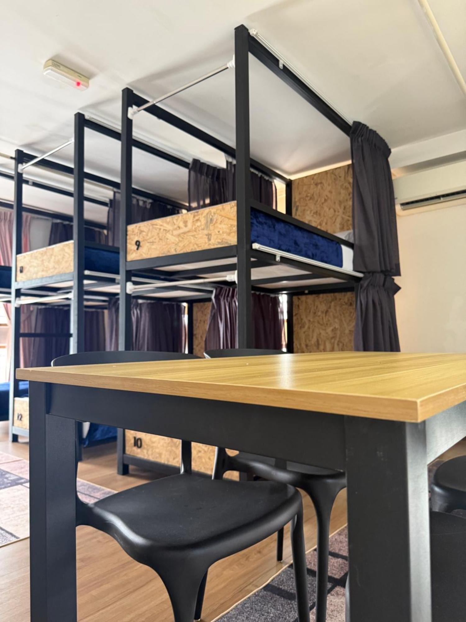 Mix Hostel Kl By Chillout Hostel Petaling Jaya Dış mekan fotoğraf